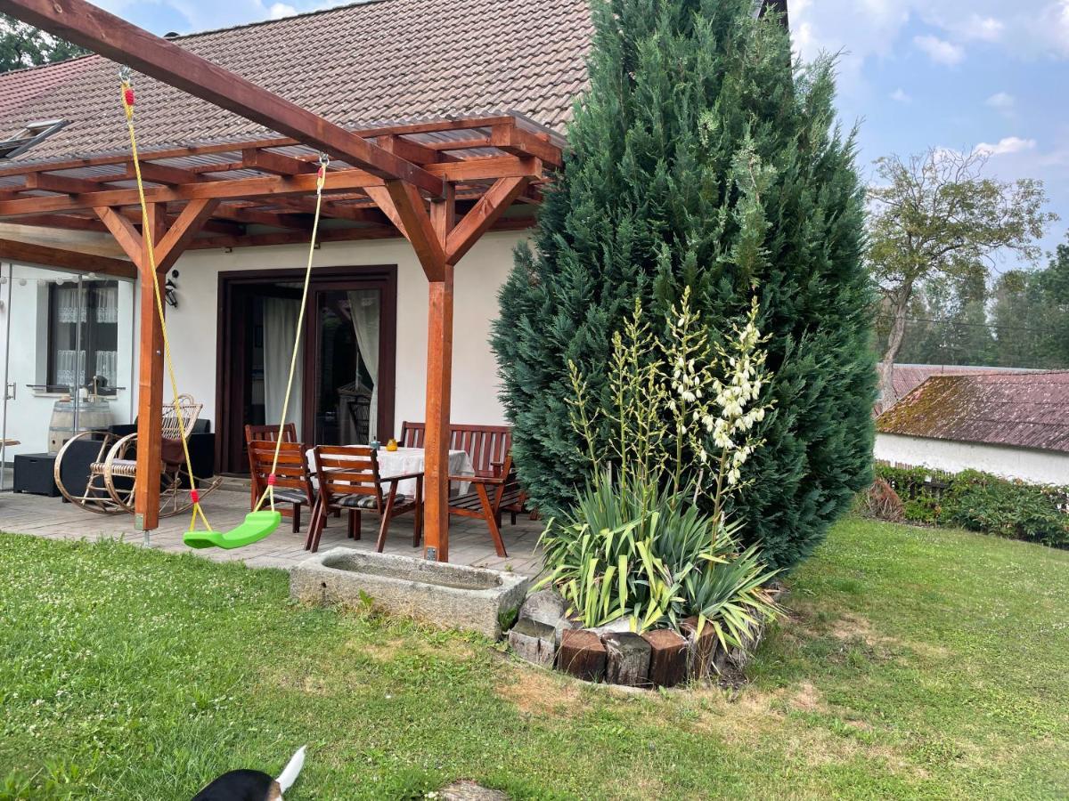 Apartmán Beruška Krelovice Esterno foto