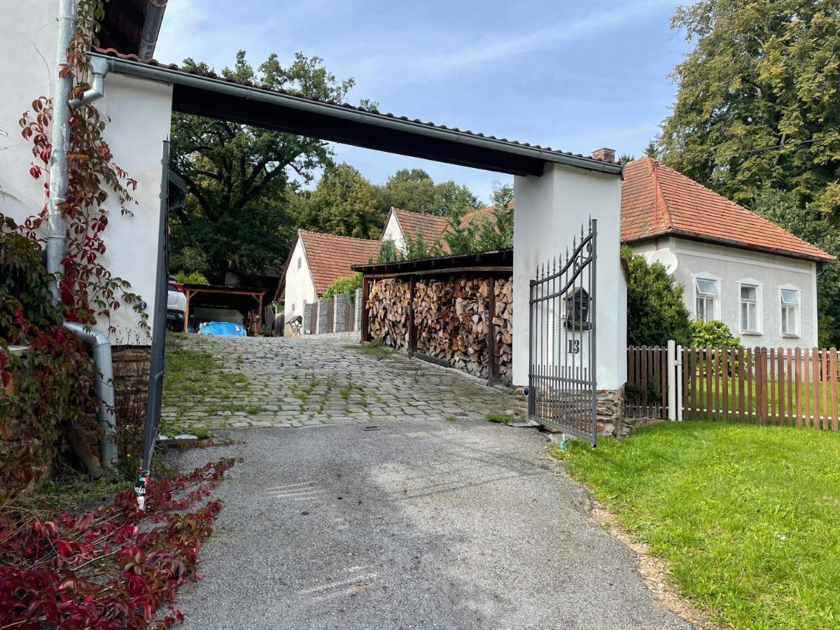 Apartmán Beruška Krelovice Esterno foto